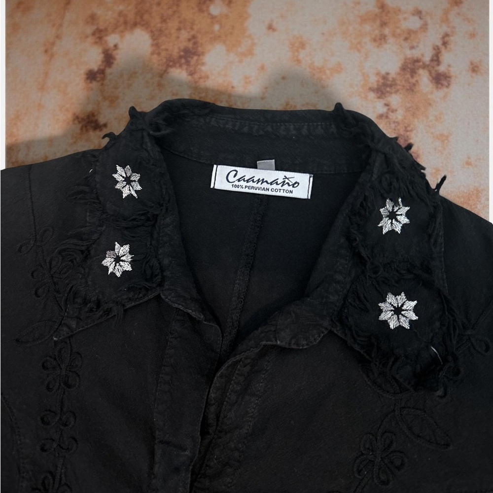 Caamano Women’s Size M Black Distressed Embroidered Peruvian Cotton Boho Top - Picture 12 of 15